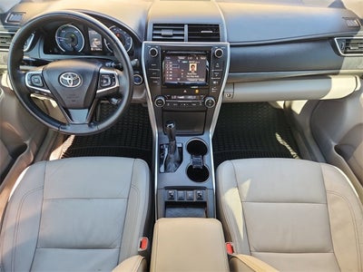 2015 Toyota Camry Hybrid LE