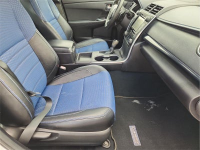 2016 Toyota Camry SE