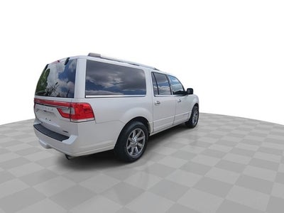 2015 Lincoln Navigator L Base