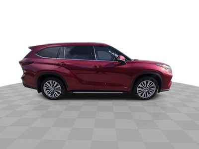 2024 Toyota Highlander Hybrid Platinum