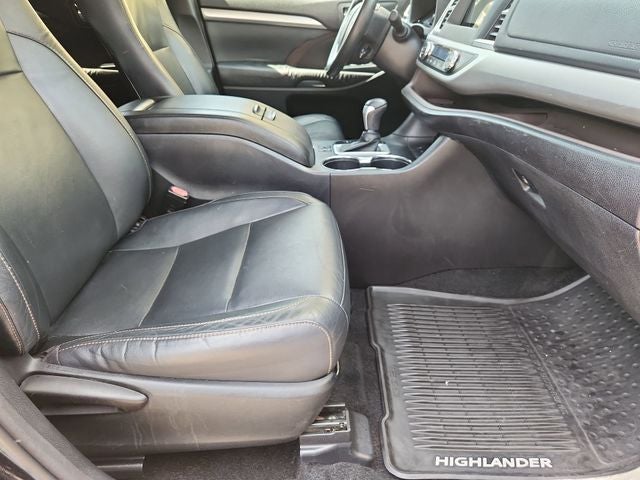 2014 Toyota Highlander XLE V6