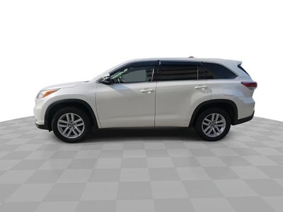 2016 Toyota Highlander LE