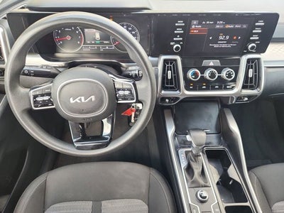 2022 Kia Sorento LX
