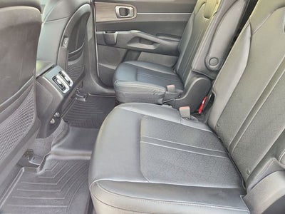 2022 Kia Sorento X-Line EX
