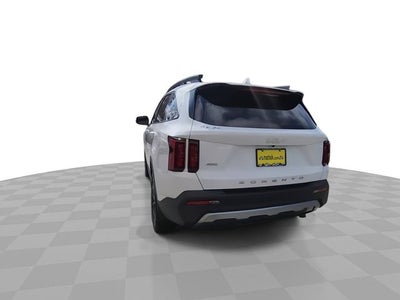 2022 Kia Sorento X-Line EX