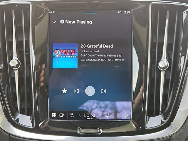 2024 Volvo S60 B5 Core Dark Theme