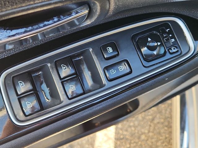 2019 Mitsubishi Outlander PHEV GT