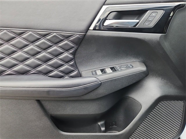 2023 Mitsubishi Outlander SEL Black Edition