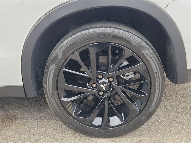 2023 Mitsubishi Outlander SEL Black Edition