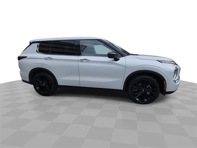 2023 Mitsubishi Outlander SEL Black Edition