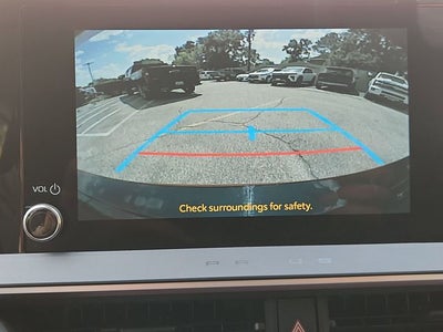 2025 Toyota Prius Plug-In Hybrid SE