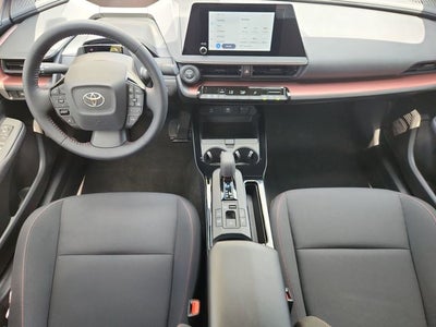 2025 Toyota Prius Plug-In Hybrid SE