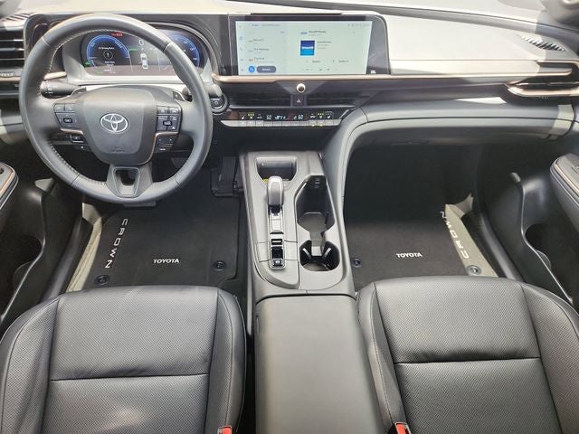 2023 Toyota Crown Platinum