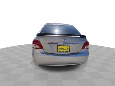 2012 Toyota Yaris Base