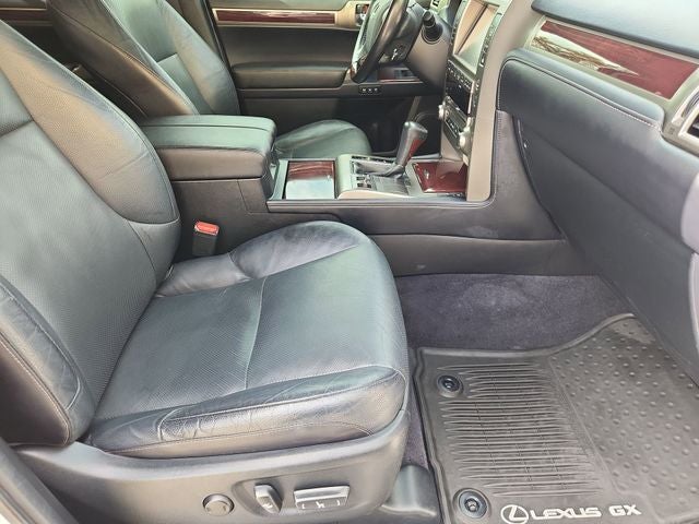 2017 Lexus GX 460