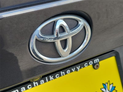 2020 Toyota C-HR LE