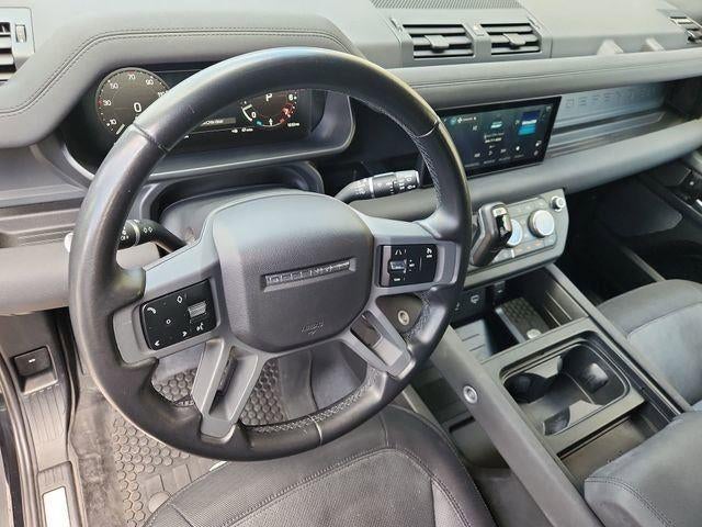 2023 Land Rover Defender 110 X-Dynamic SE