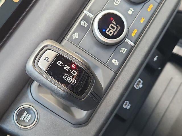 2023 Land Rover Defender 110 X-Dynamic SE
