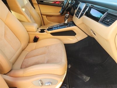 2018 Porsche Macan Base