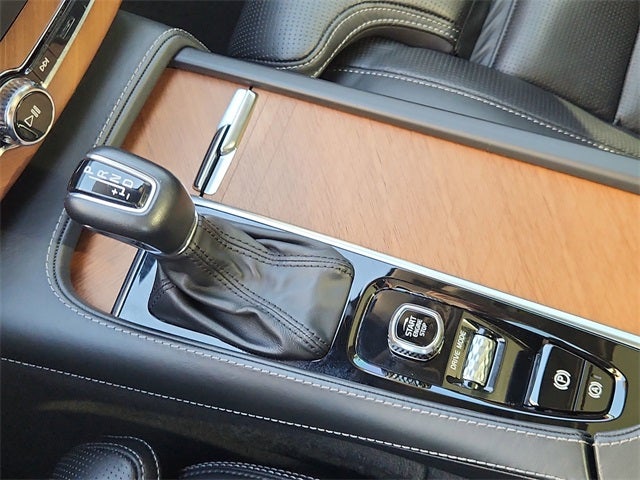 2020 Volvo XC90 T6 Inscription