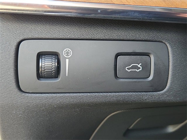 2020 Volvo XC90 T6 Inscription