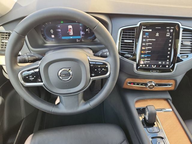 2023 Volvo XC90 Recharge Plug-In Hybrid T8 Plus 6 Passenger