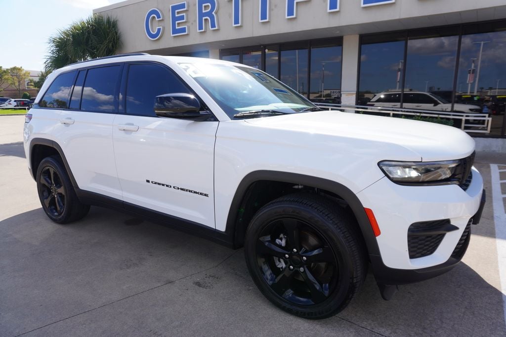 2023 Jeep Grand Cherokee Altitude