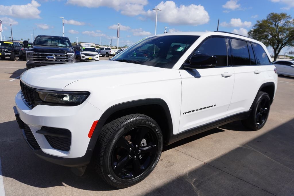2023 Jeep Grand Cherokee Altitude