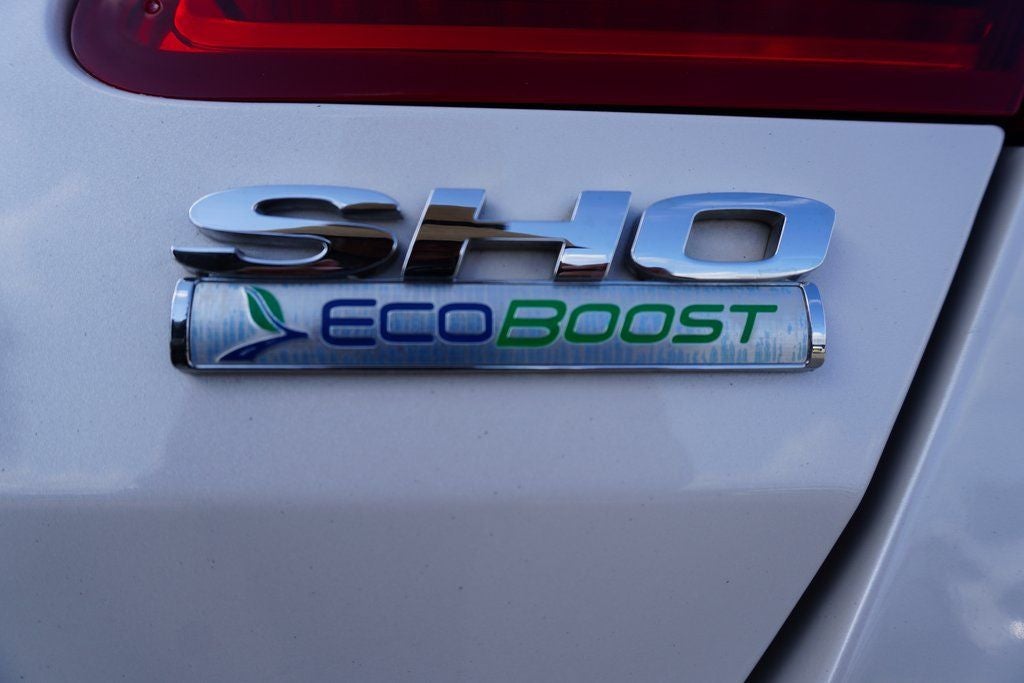 2016 Ford Taurus SHO