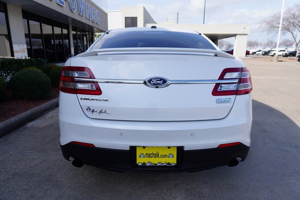 2016 Ford Taurus SHO