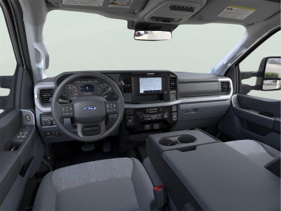 2025 Ford Super Duty F-450 DRW XLT