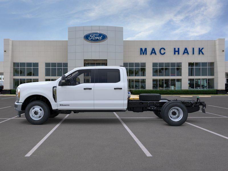 2026 Ford Super Duty F-350 DRW XL