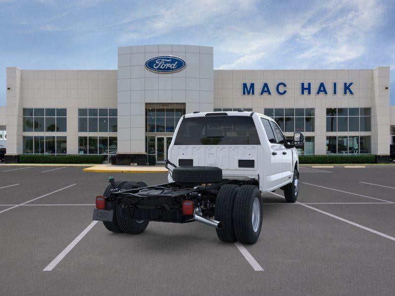 2026 Ford Super Duty F-350 DRW XL