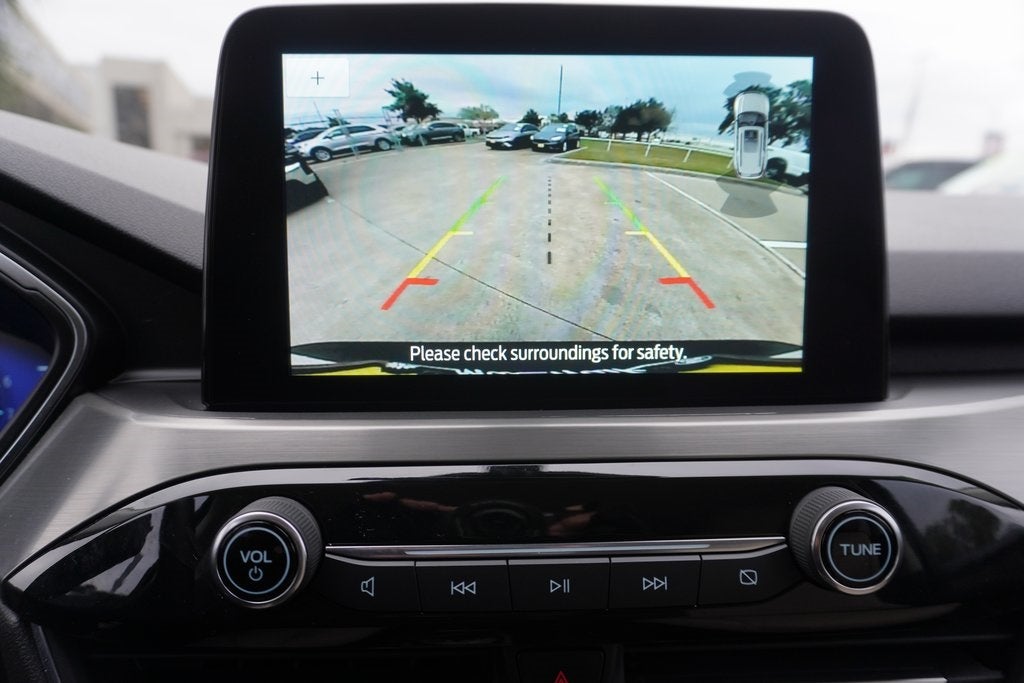 2022 Ford Escape Titanium