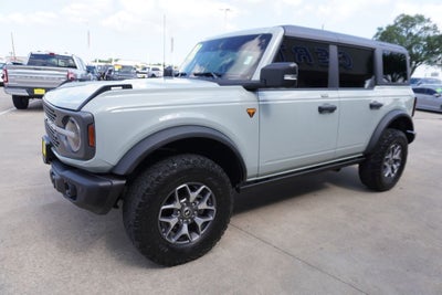 2023 Ford Bronco Badlands