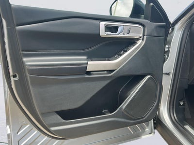2023 Ford EXPLORER LIMI