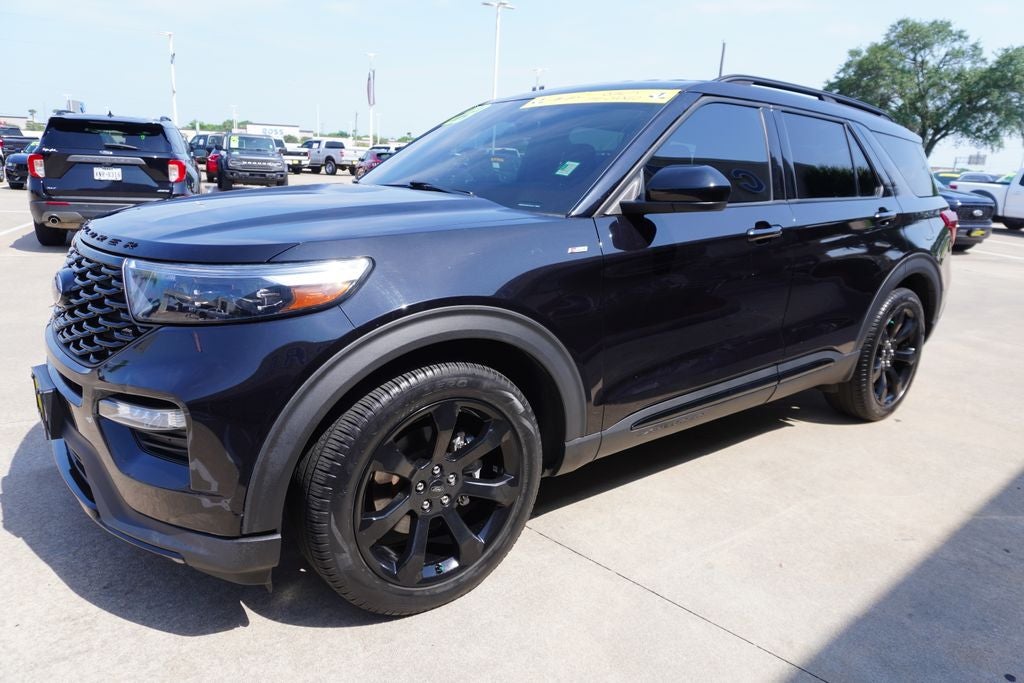 2023 Ford Explorer ST-Line