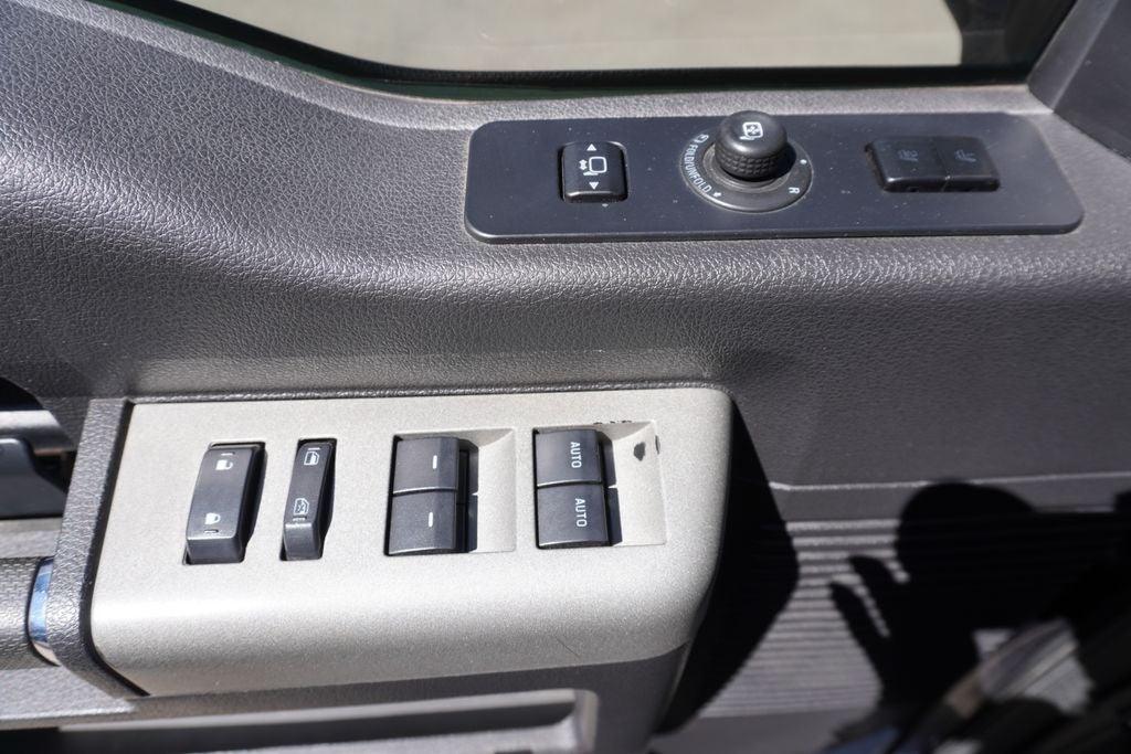 2015 Ford F-250SD Lariat