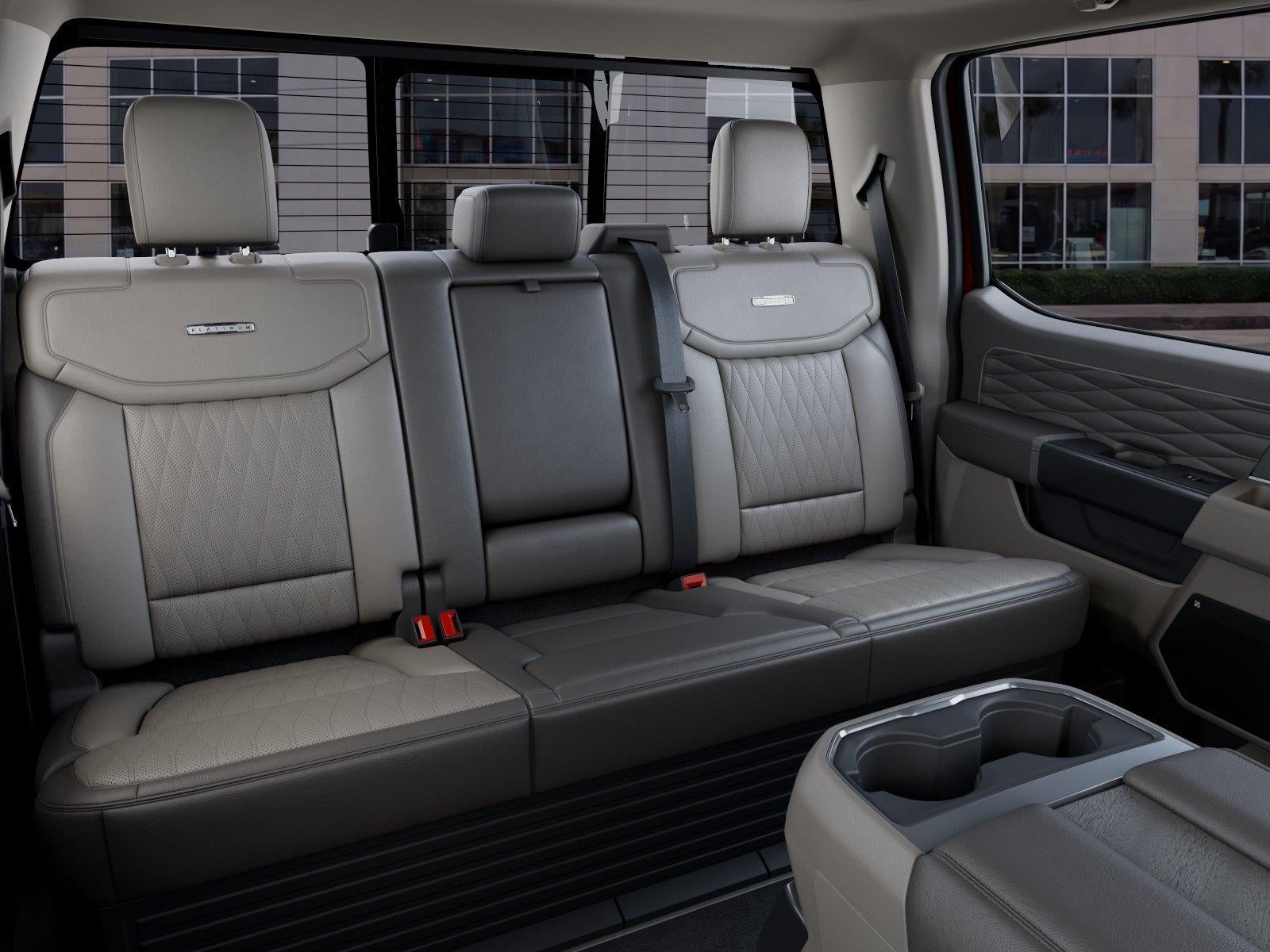 2027 Ford Super Duty F-250 Platinum