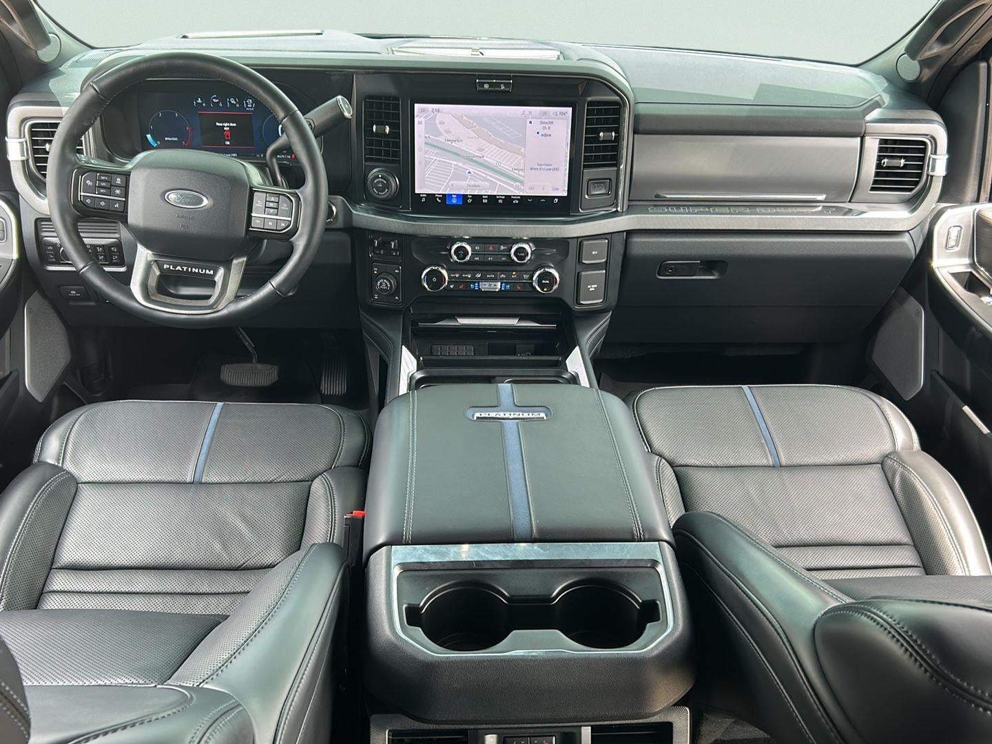 2025 Ford Super Duty F-250 Platinum