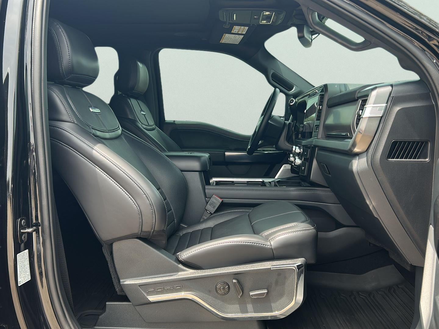 2025 Ford Super Duty F-250 Platinum