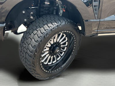 2025 Ford Super Duty F-250 Platinum