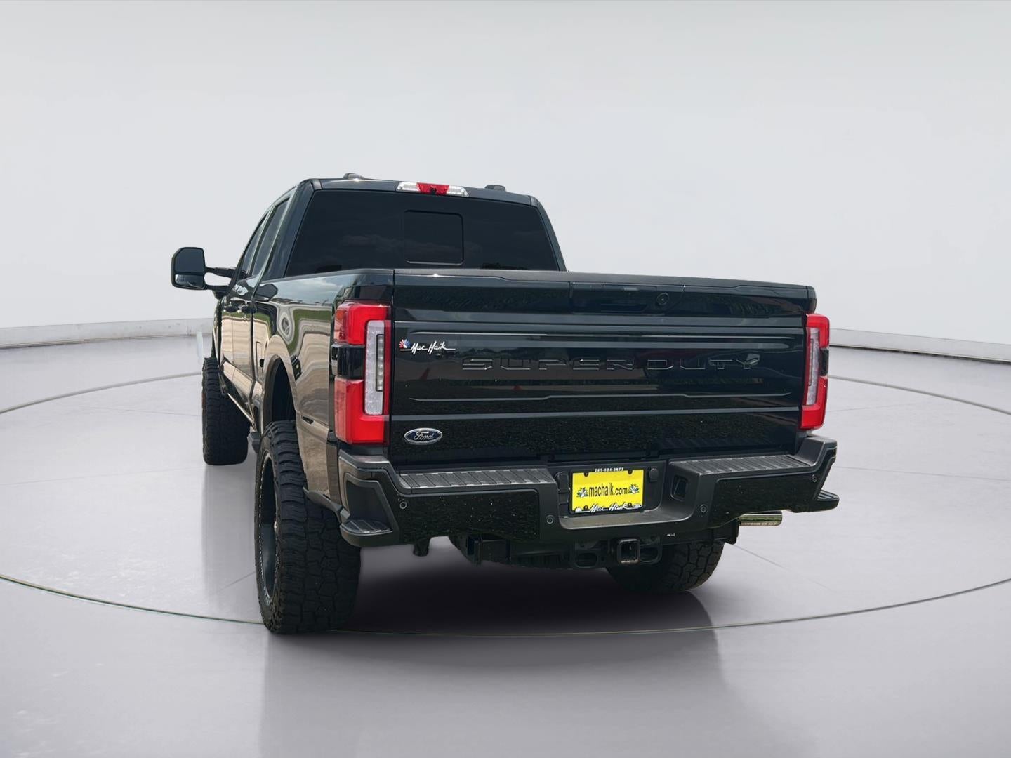 2025 Ford Super Duty F-250 Platinum