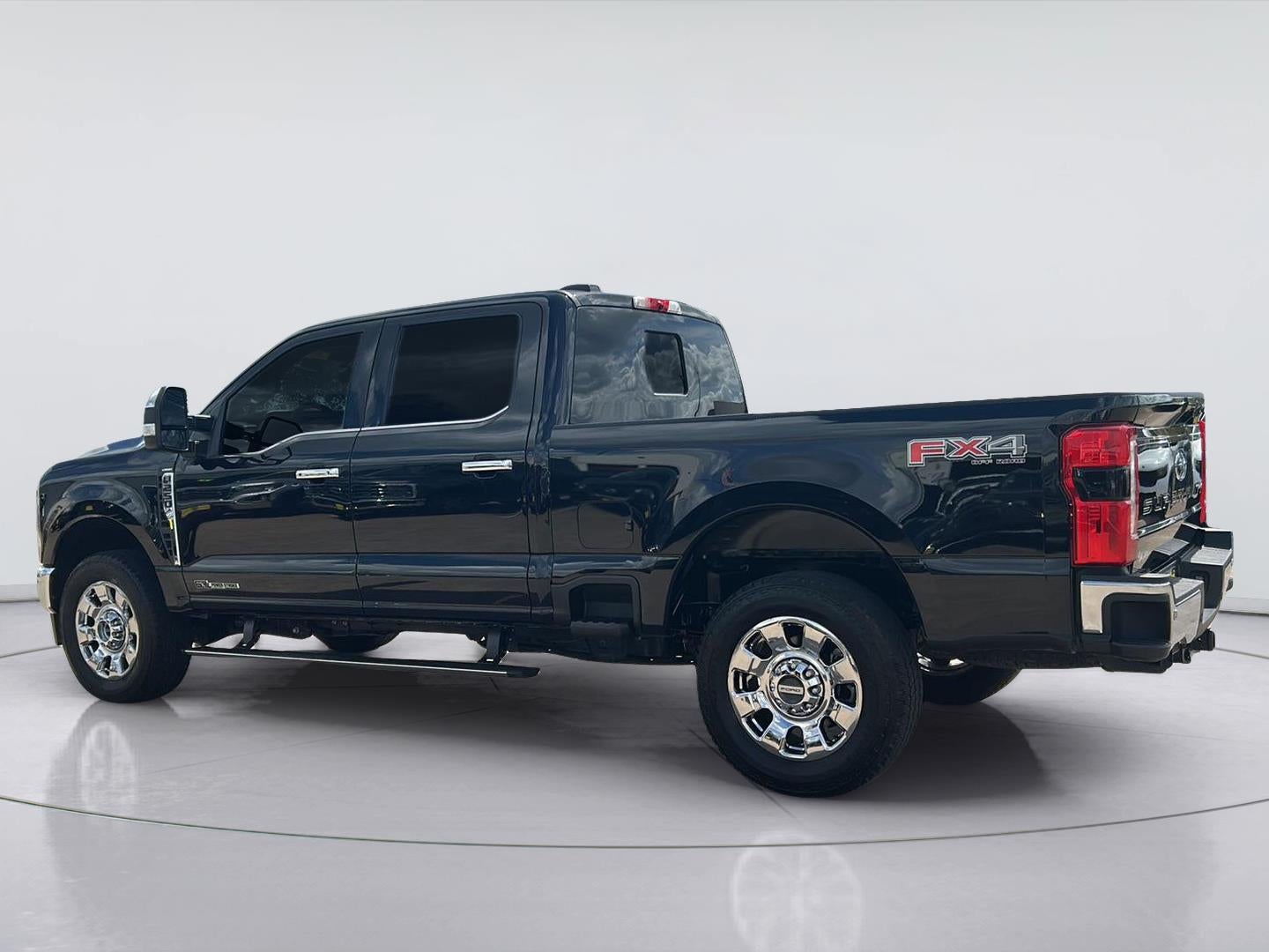 2025 Ford Super Duty F-250 Lariat