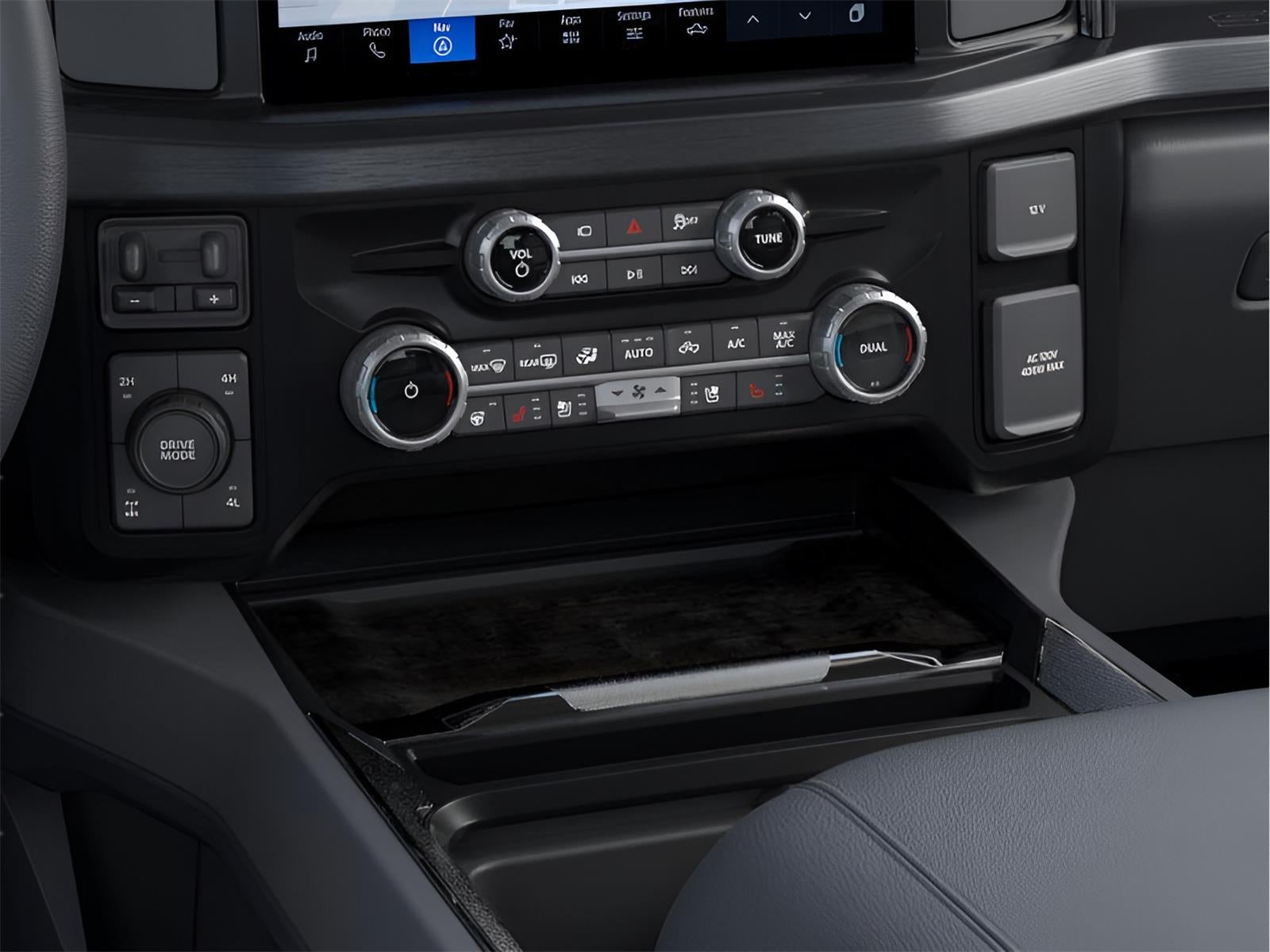 2026 Ford Super Duty F-350 Lariat