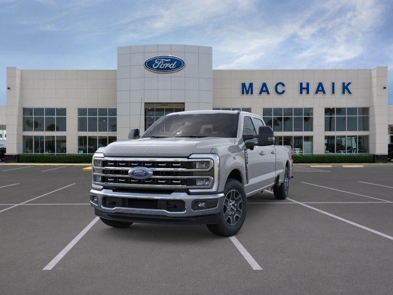 2026 Ford Super Duty F-350 Lariat