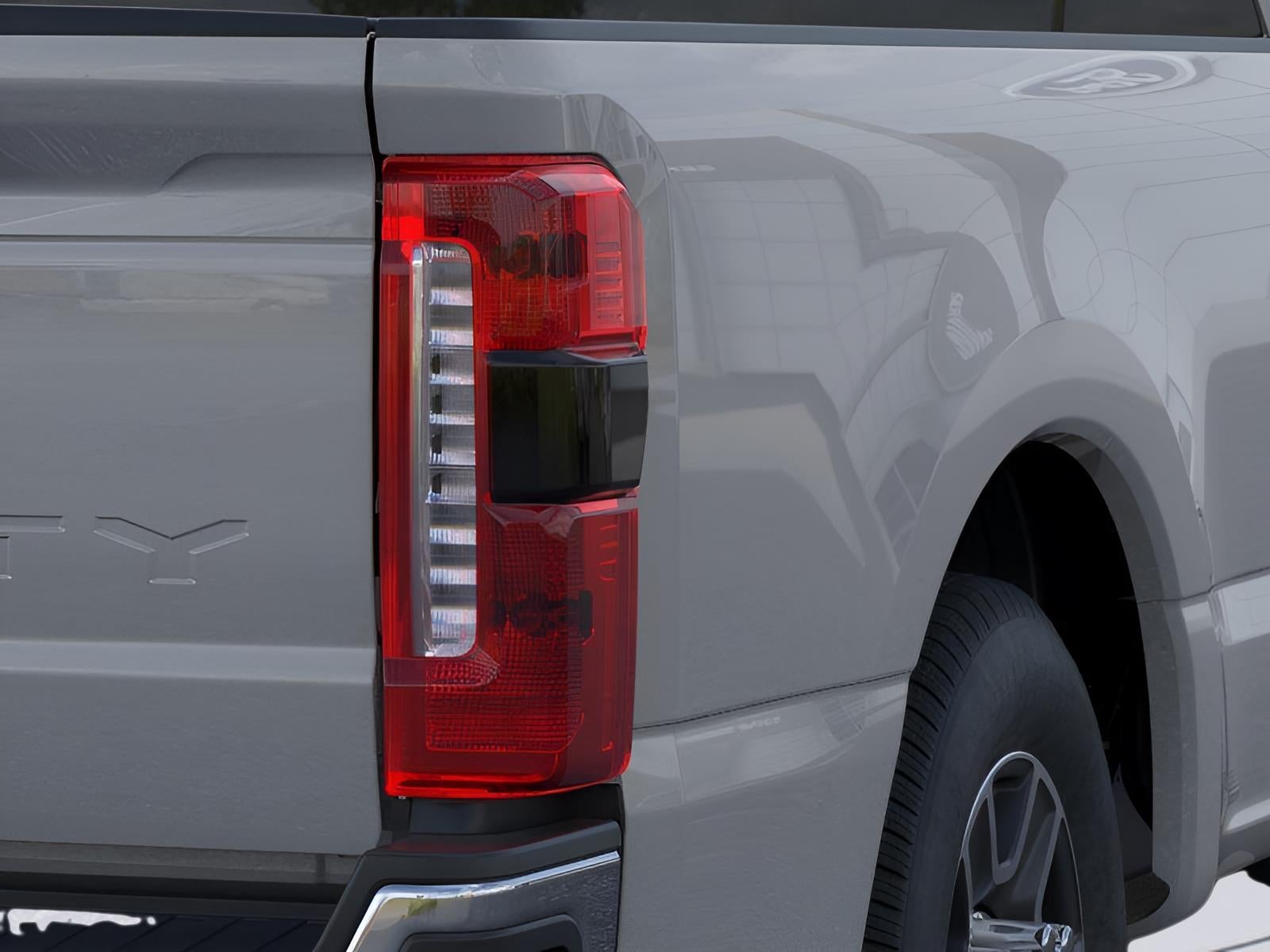 2026 Ford Super Duty F-350 Lariat