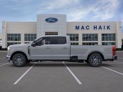 2026 Ford Super Duty F-350 Lariat
