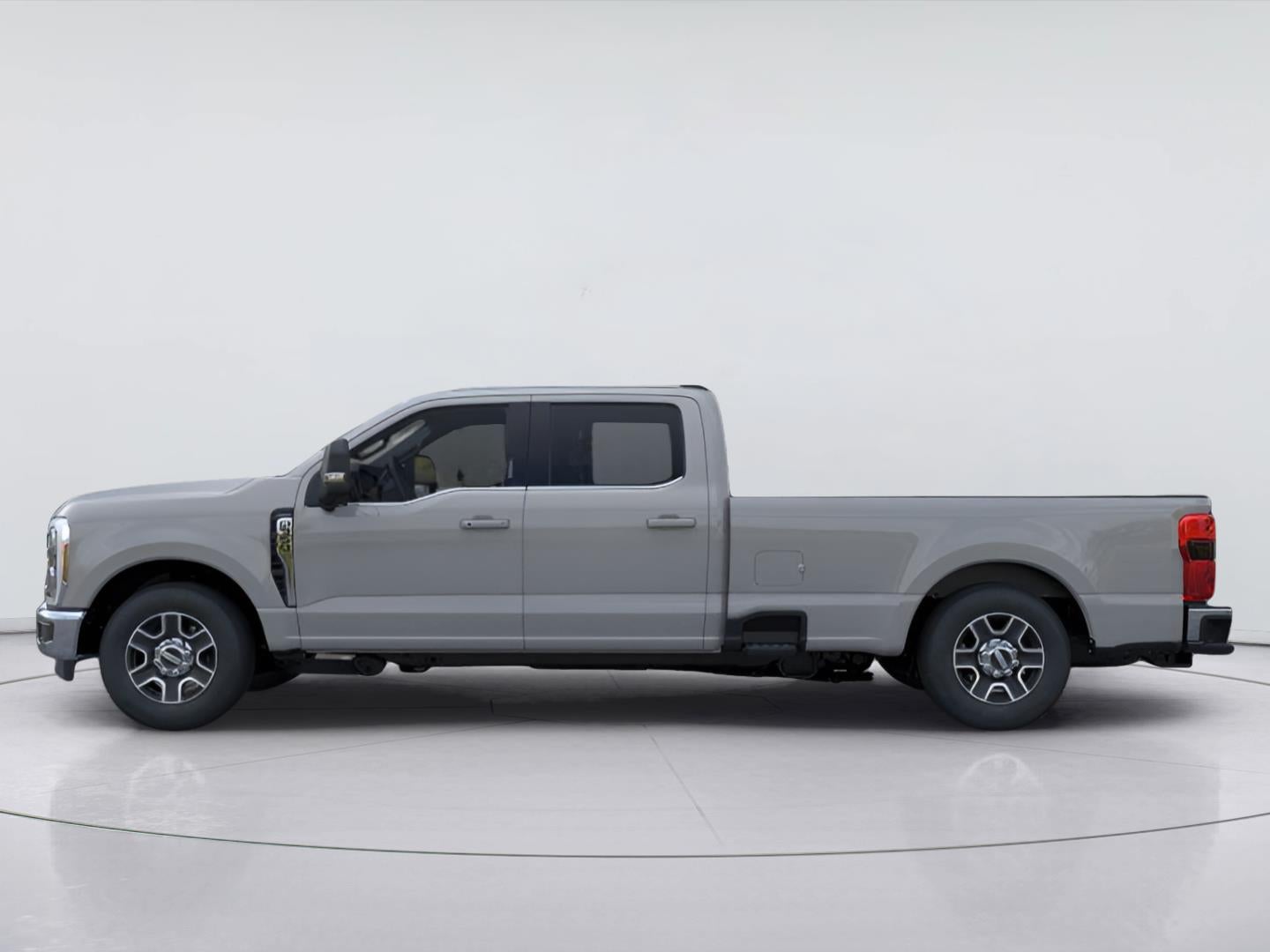 2026 Ford Super Duty F-350 Lariat