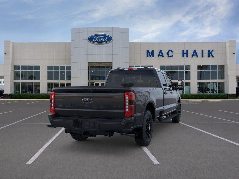2026 Ford Super Duty F-350 Lariat